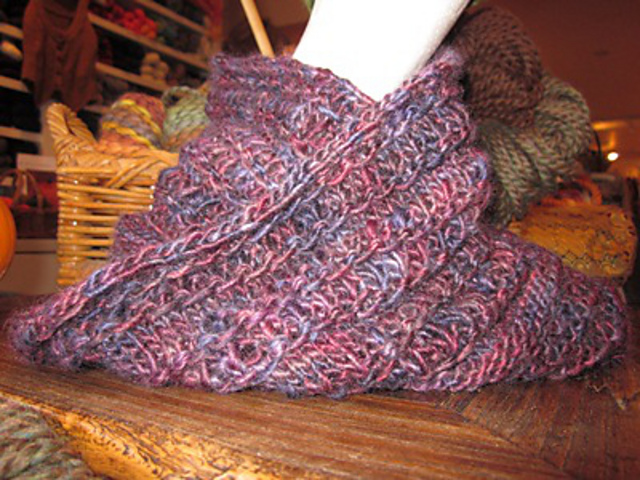 Moebius Neckwarmer