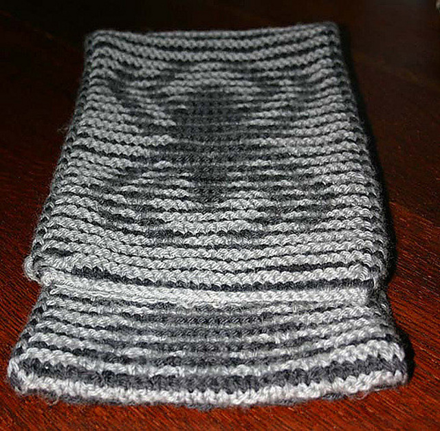 Shadow Spider Scarf