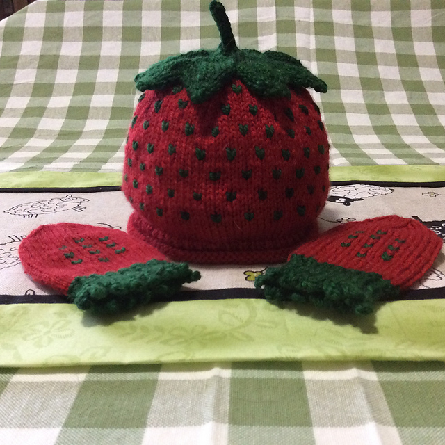 Strawberry Pie & Tartlets