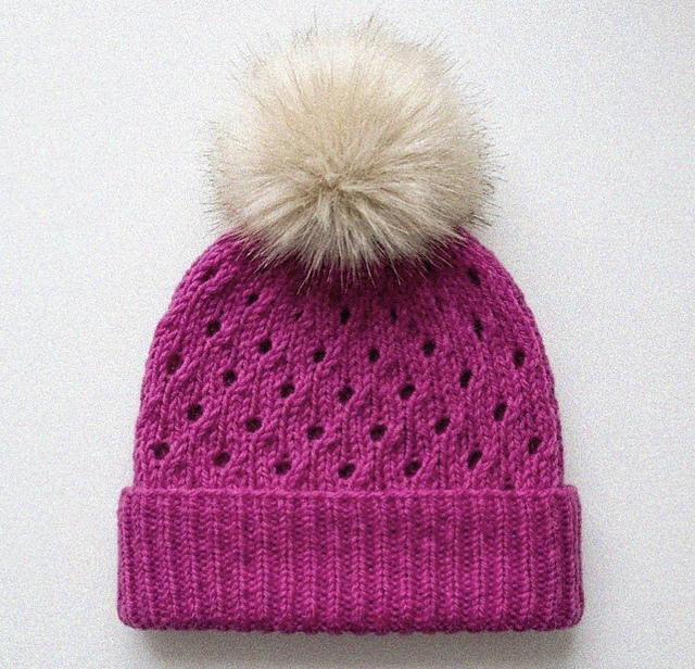 Little Dots Hat
