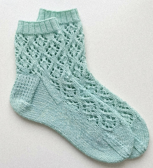 Lacy Diamond Socks