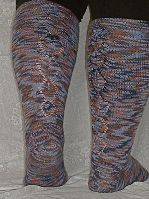 Trailing Vine Socks