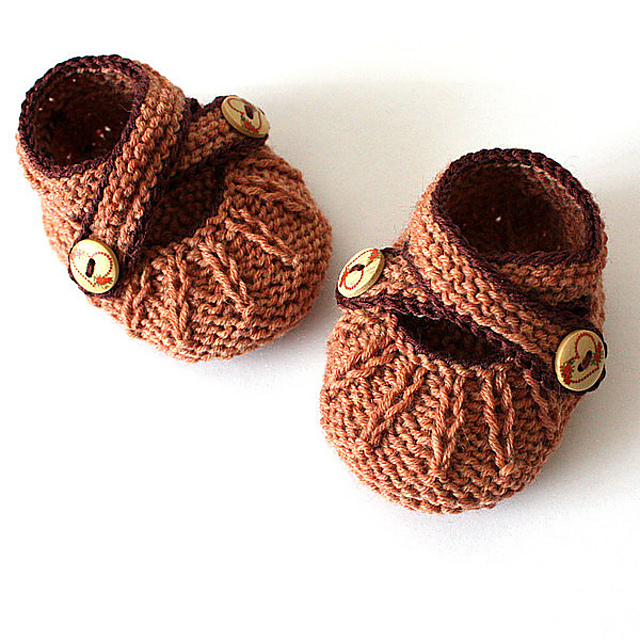 Cross Strap Baby Booties