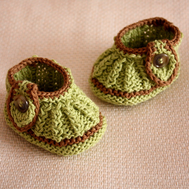 LEAF BABY Booties