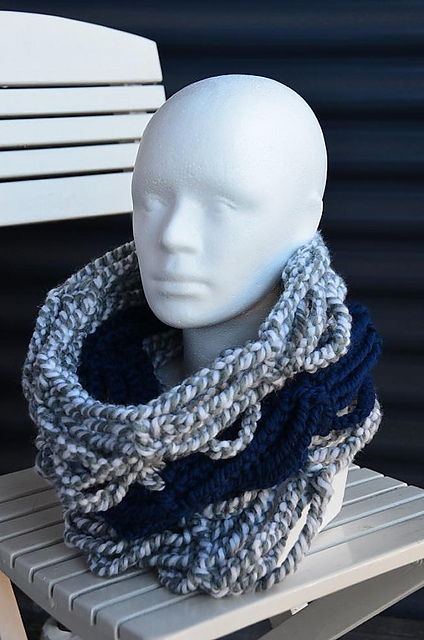 Open Convertible Hooded Cowl No.7