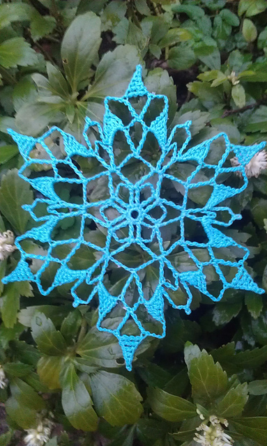 Green Sheen Snowflake