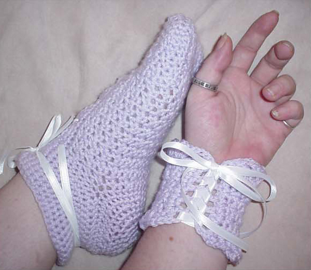 Ballet Sock & Cuff Crochet Set