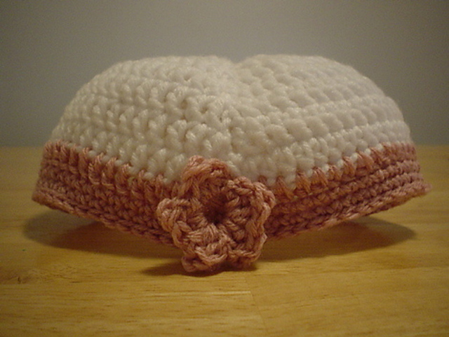 2-Color Dip Back Crochet Cap
