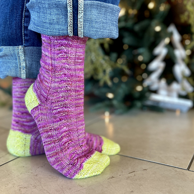 Garland Socks