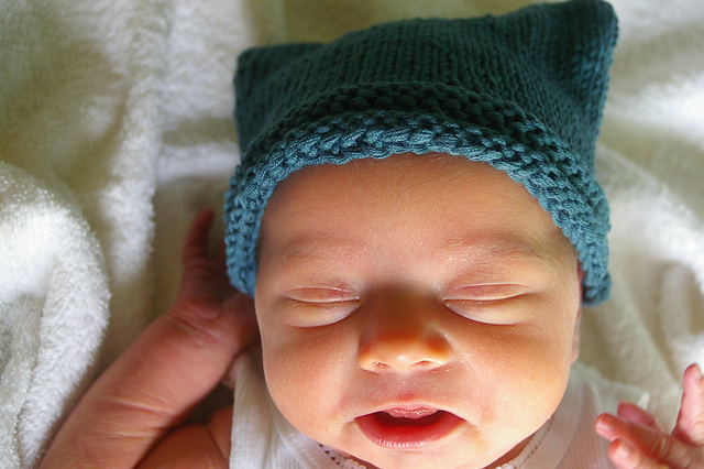beehive baby hat