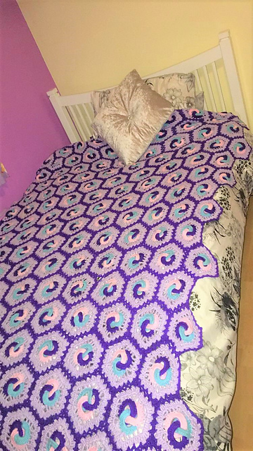 Trinity Bedspread