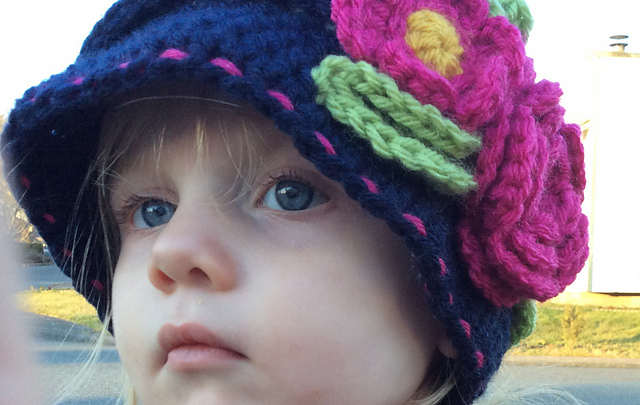 Cloche:Girly