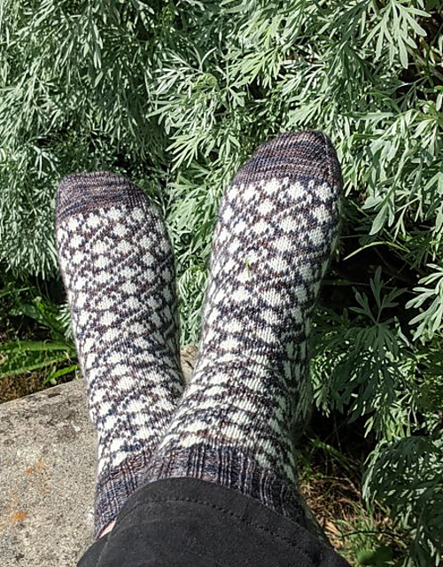 Cascading Lantern Socks