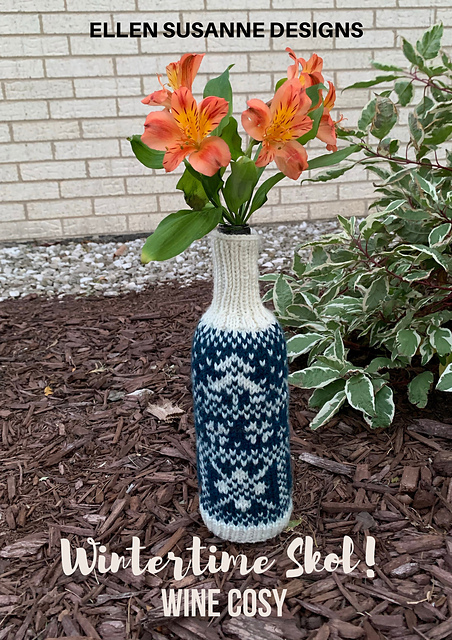 "Wintertime Skol" Wine Cosy