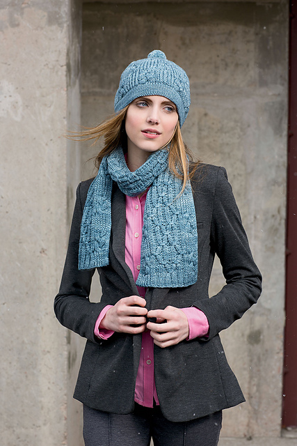 Wandren Scarf