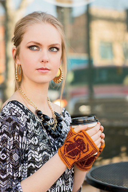 Scarab Mitts