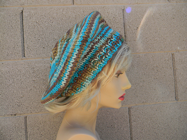 easy knitted beret or beanie
