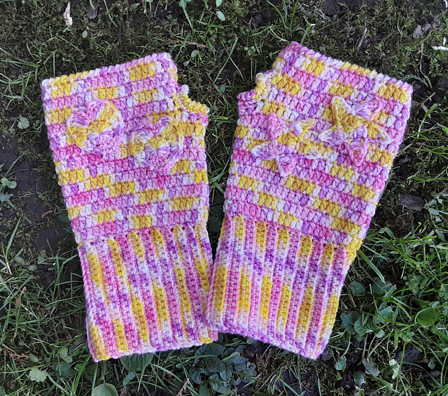 Fingerless Mittens
