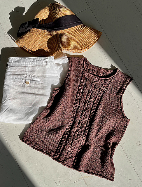 Ravelry: Terra Top pattern by loveknit.nl