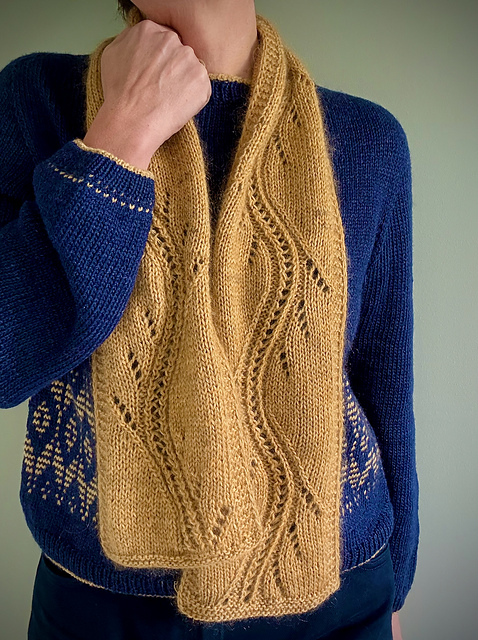 Ravelry: Lua Scarf pattern by loveknit.nl