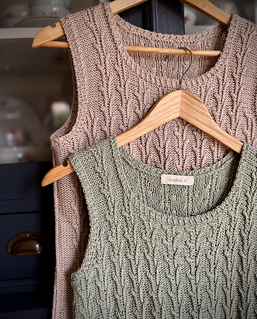 Willow Top