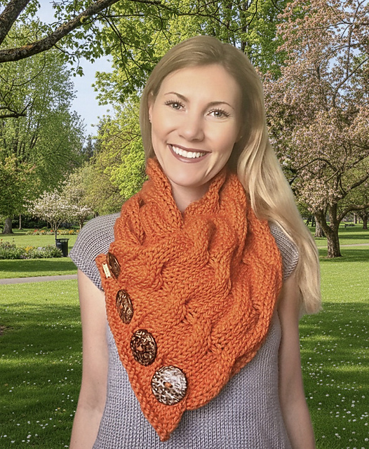 Waves of Cables Chunky Button Cowl