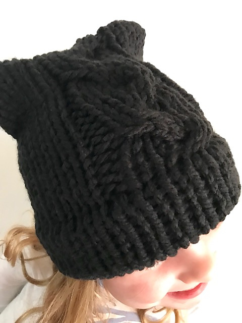 Zip Kitty Cable Knit Hat