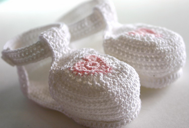 Newborn heart sandals