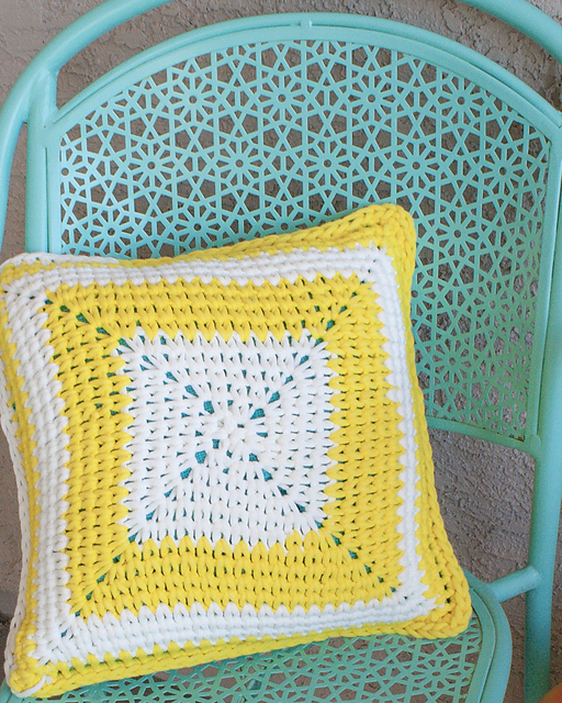 SunShine Patio Pillow