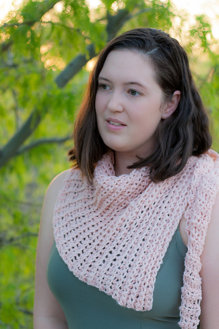 Rosabelle Shawlette