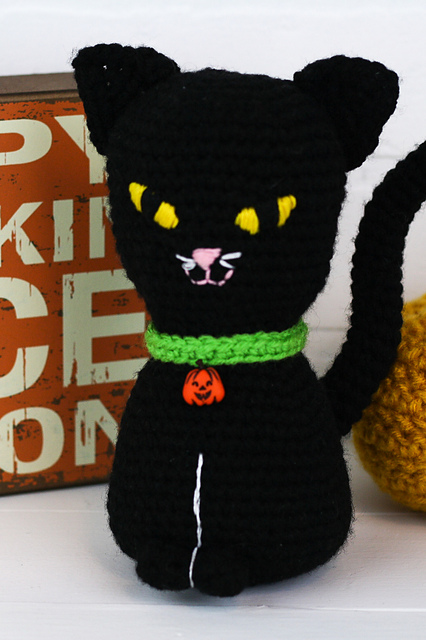 Amigurumi Black Cat