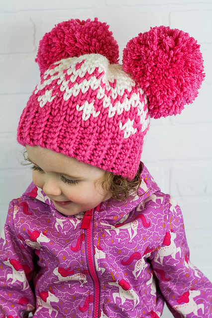 double pom pom crochet hat