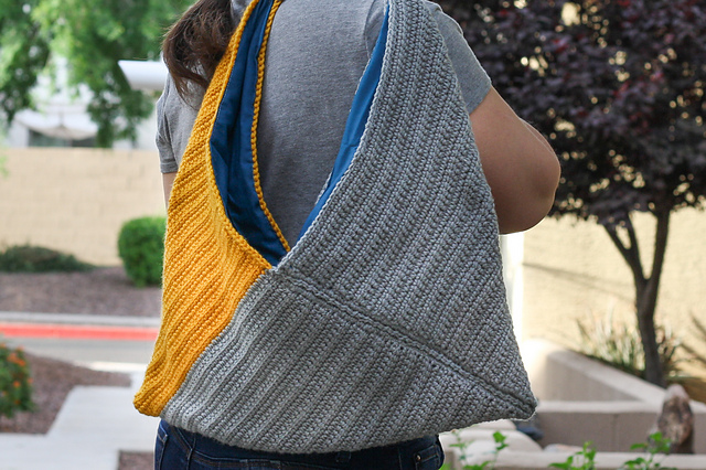 Trifold Shoulder Bag
