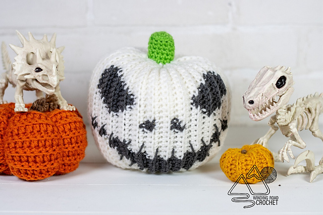 Skeleton Pumpkin