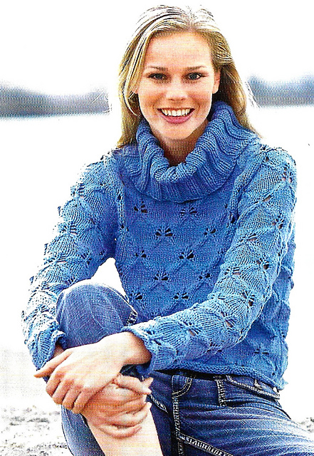 # 04 Pull à losanges en bleu moyen