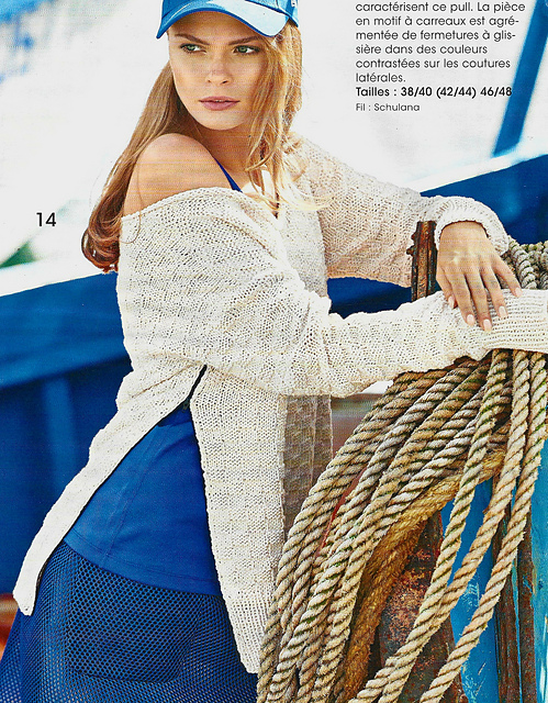 # 14 Pull en motif damier