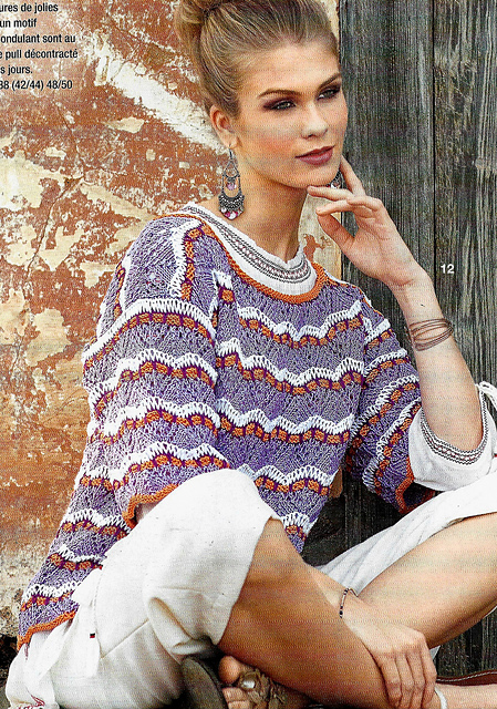 # 12 Pull multicolore
