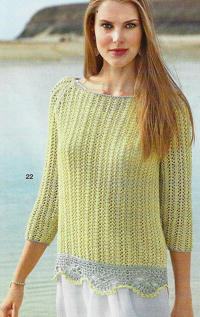 # 22 Pull raglan avec bordure