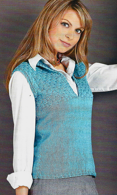 # 10 Débardeur bleu lagune