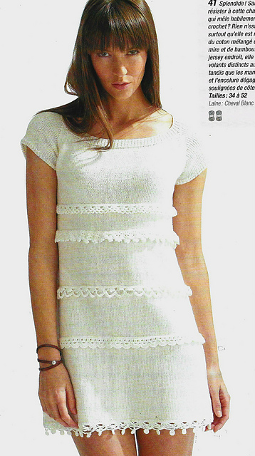 # 41 Robe