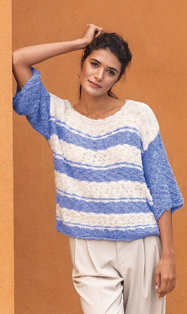 Two-Toned Sweater (Pull encolure large)