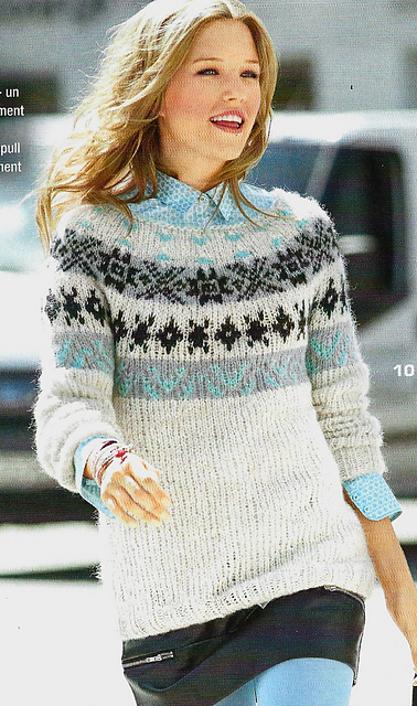 # 10 Pull avec empiècement jacquard
