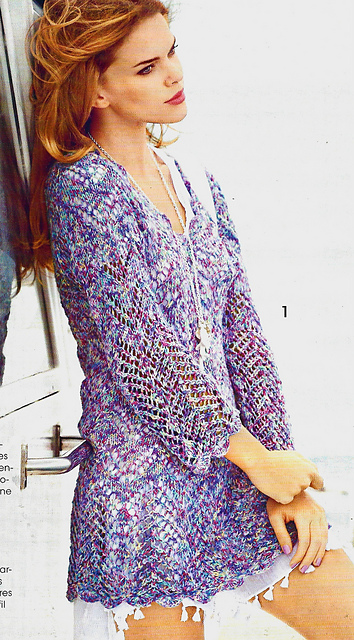 # 01 Robe chinée motif ajouré