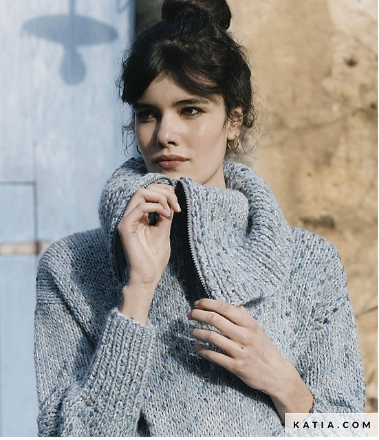 Zipped Oversize Turtleneck