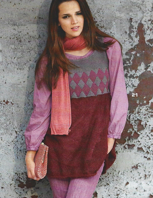 # 21 Dress with Jacquard Yoke