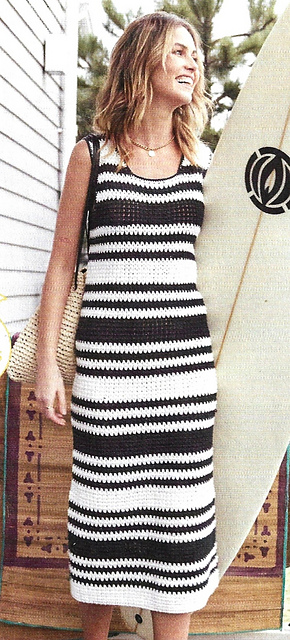 # 02 Robe rayée