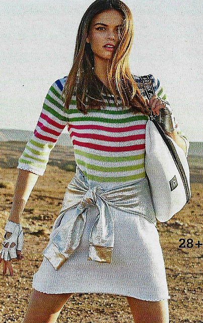 # 28 Robe