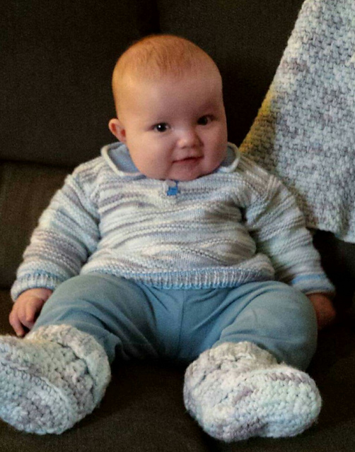 Classic Layette - Shirt-neck Sweater and Trousers