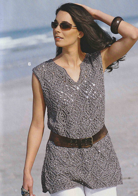 # 06 Ajouré Pattern Tunic in Mottled Brown