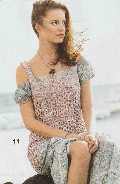 # 11 Top avec motif filet